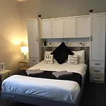 Queens Guesthouse Manchester