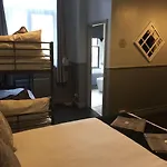 Queens Guesthouse Manchester
