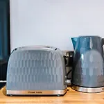 Parking - Lastmindeals - 2Bed
