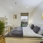 Comfortable Studio In Cheltenham
