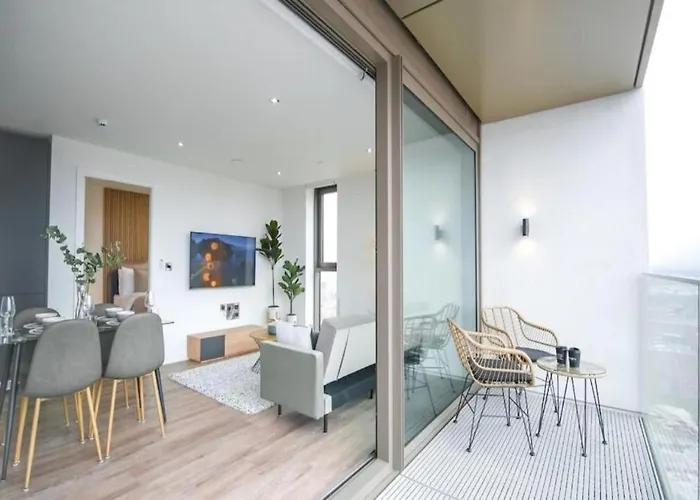 Skyline By The Heim Residences