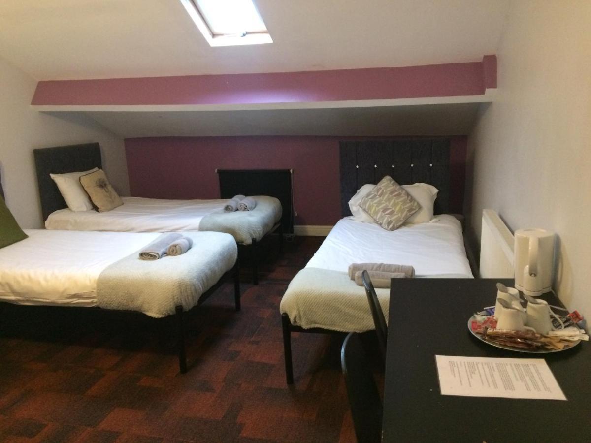 Queens Guest house 3*