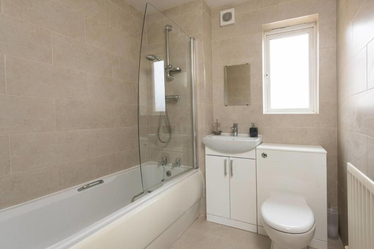 Guestready - Floor Apt 2min Walk To O2 Apollo Apartment *