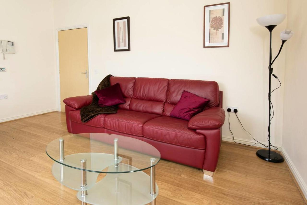Guestready - Floor Apt 2min Walk To O2 Apollo Apartment *