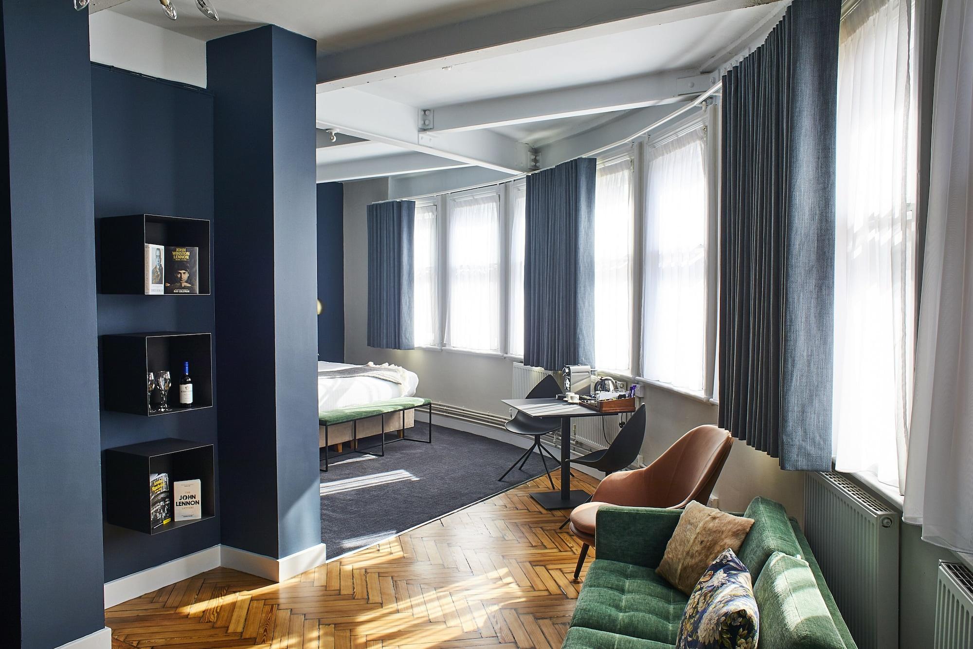 Abode 4*