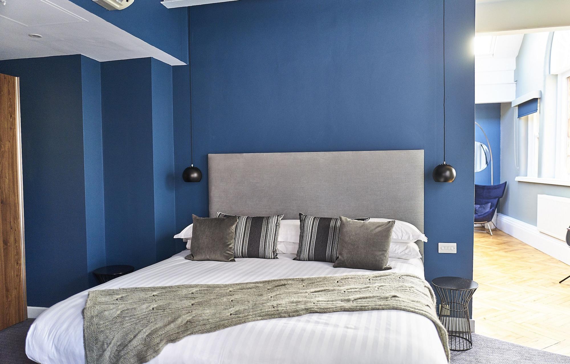 Abode Hotel