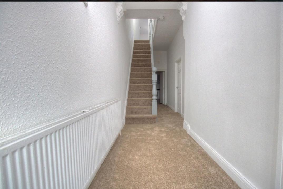 Monarch House Guest house Manchester
