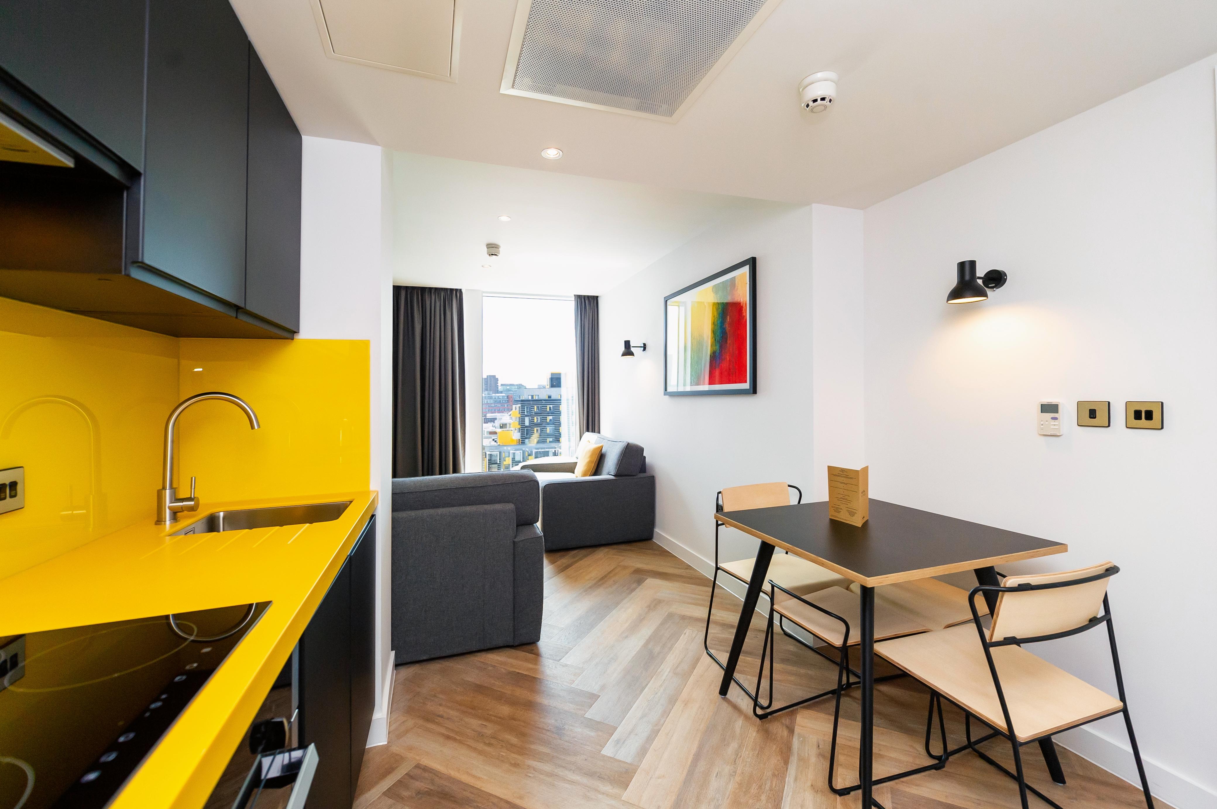 Aparthotel Staycity Northern Quarter 4*