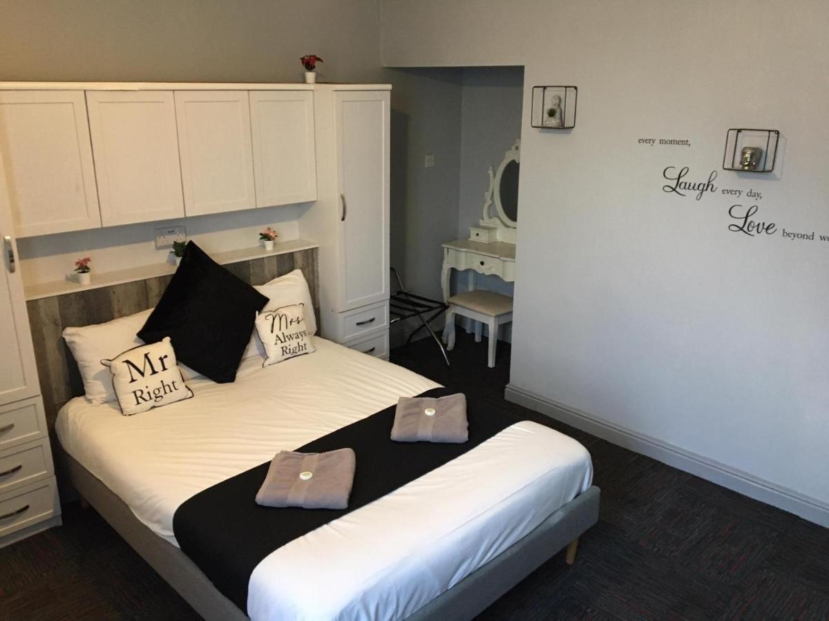 Queens Guest house 3*
