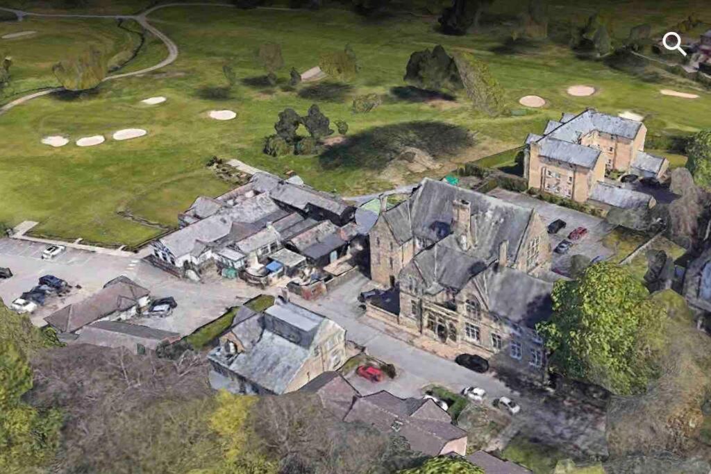 Stableford Hall - Stunning Apartment Manchester