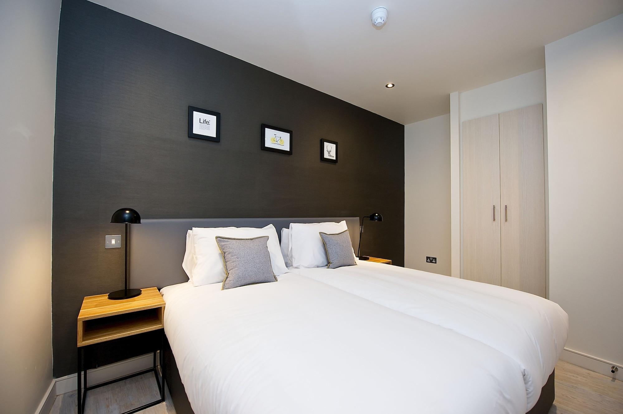 Staycity Piccadilly 4*