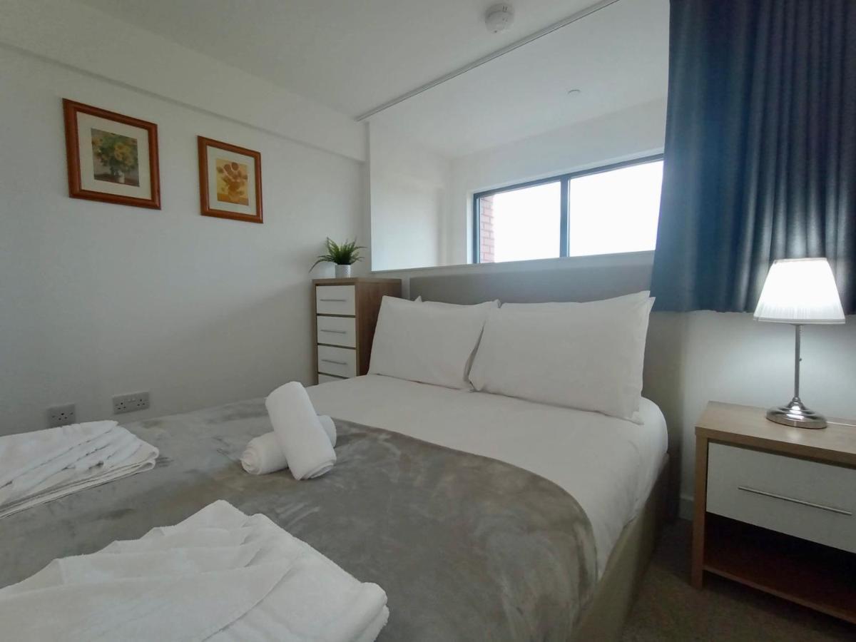 1 Bedroom Duplex In * Manchester