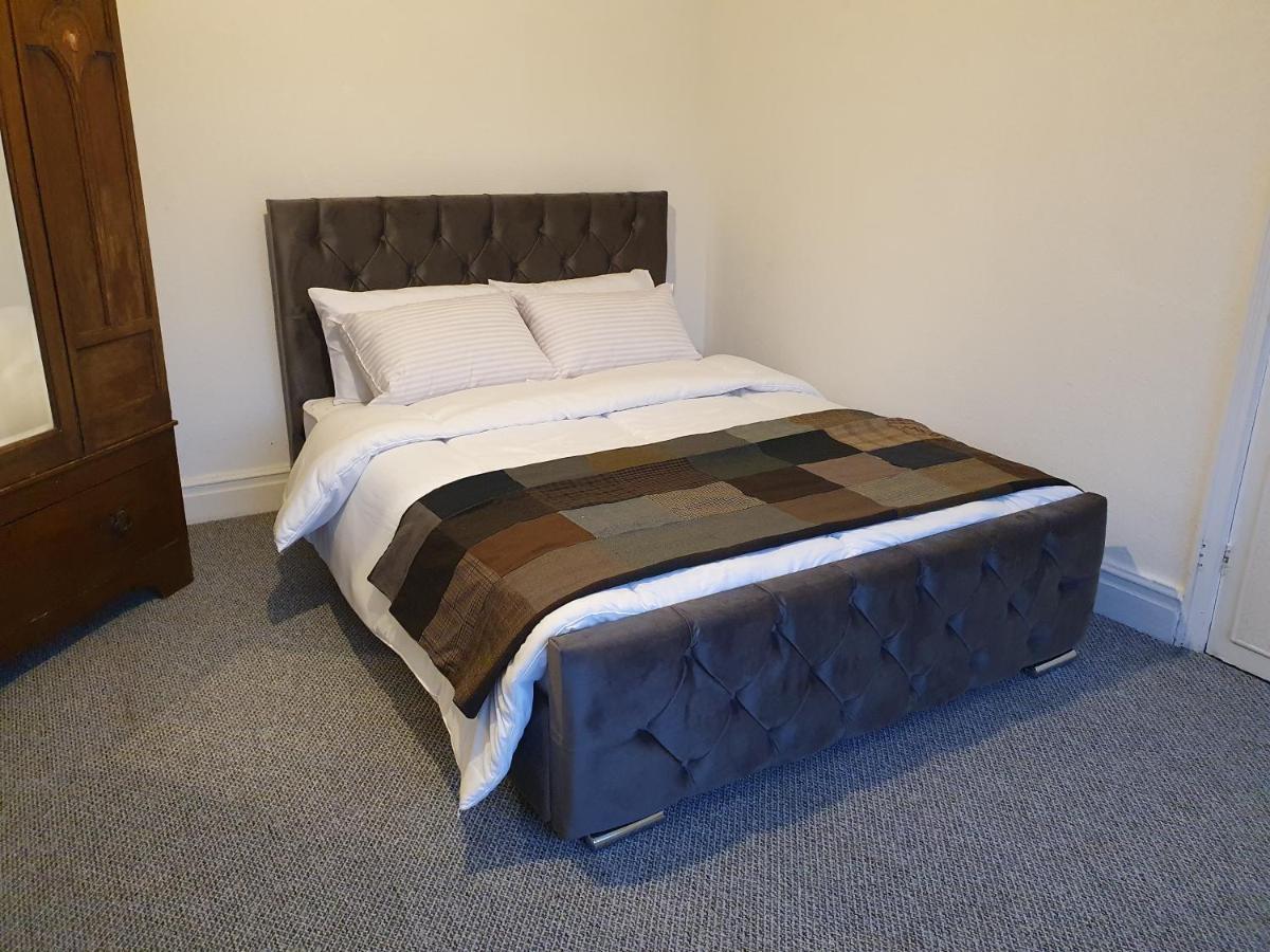 Homestay Quirky And Spacious 4 Bed Victorian House Manchester