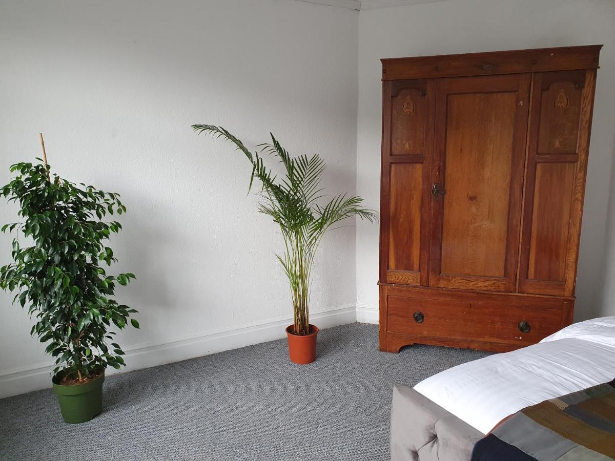 Homestay Quirky And Spacious 4 Bed Victorian House Manchester