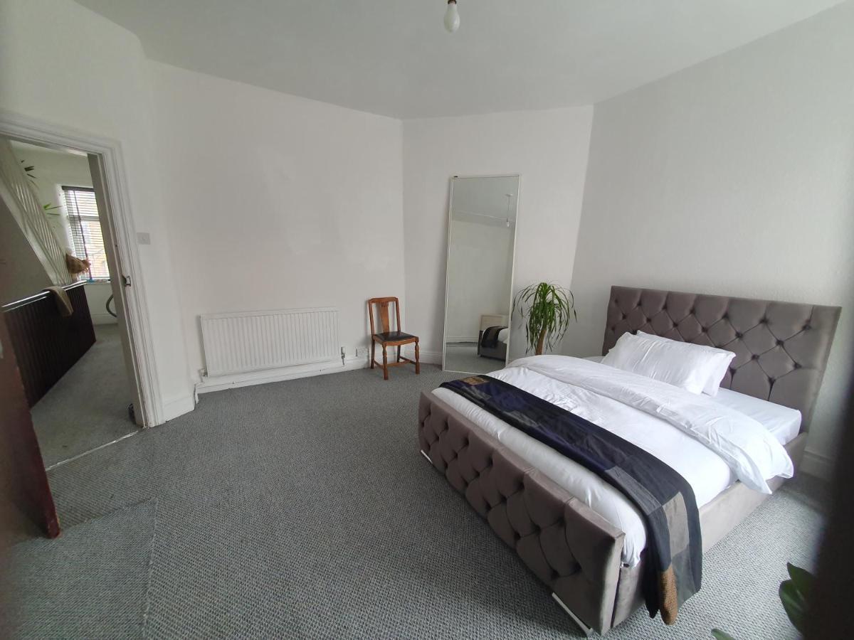 Homestay Quirky And Spacious 4 Bed Victorian House Manchester