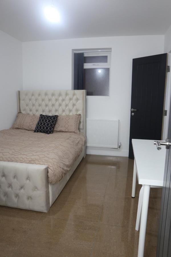 Park View Apartment *