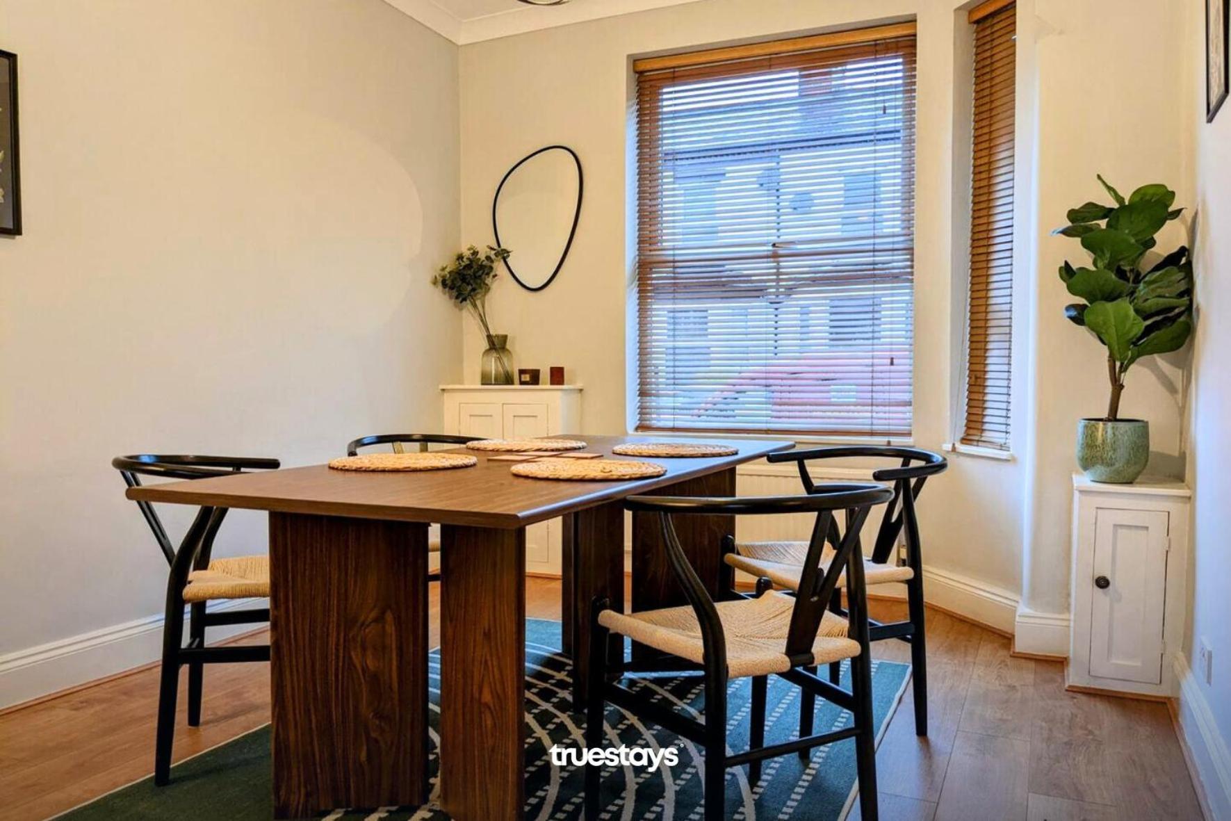 Holiday home Crawford House - Stunning 2 Bedroom House In Manchester
