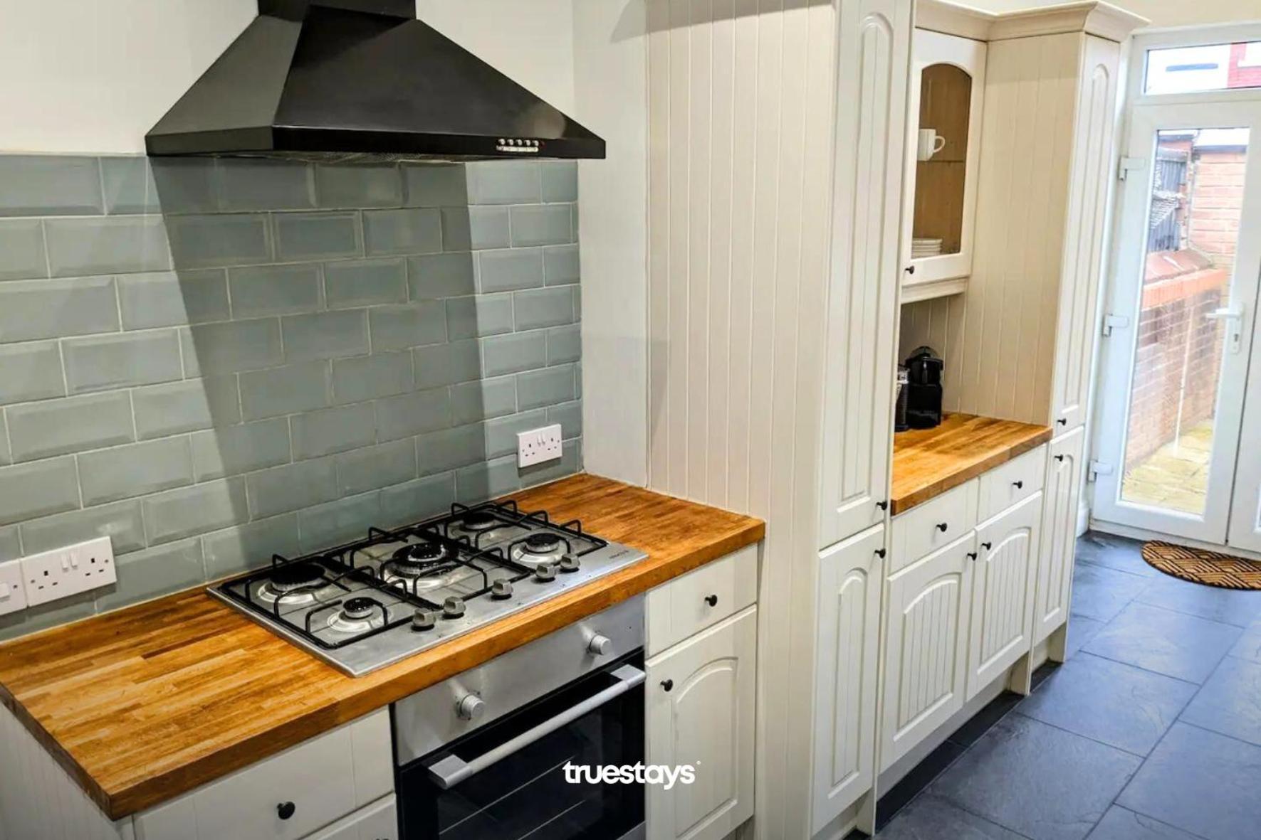 Crawford House - Stunning 2 Bedroom House In Manchester