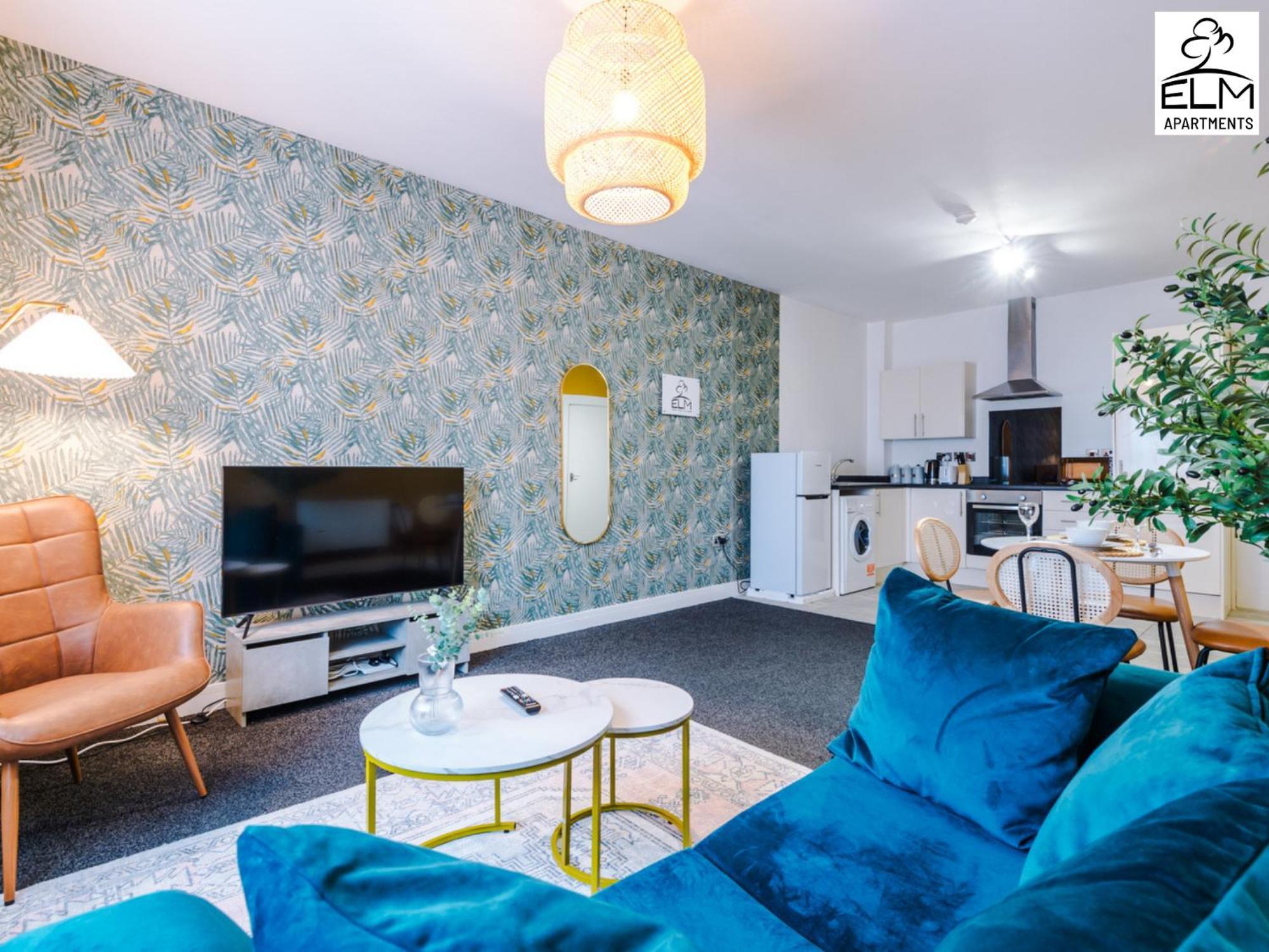 Apartment Elm , Collection Of Available Near Media , Free Parking