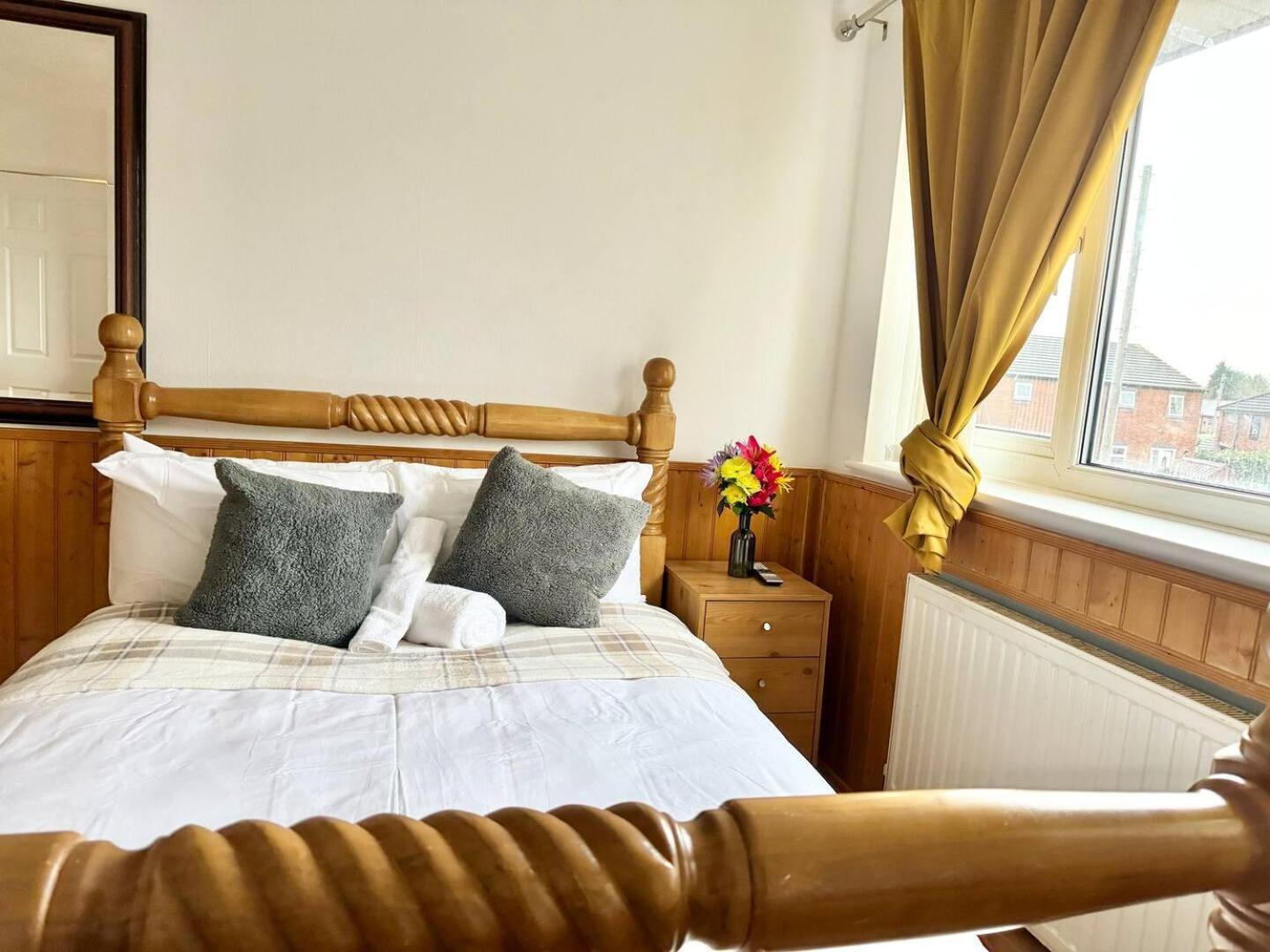 Cosy & Quiet House Close To Etihad And Centre