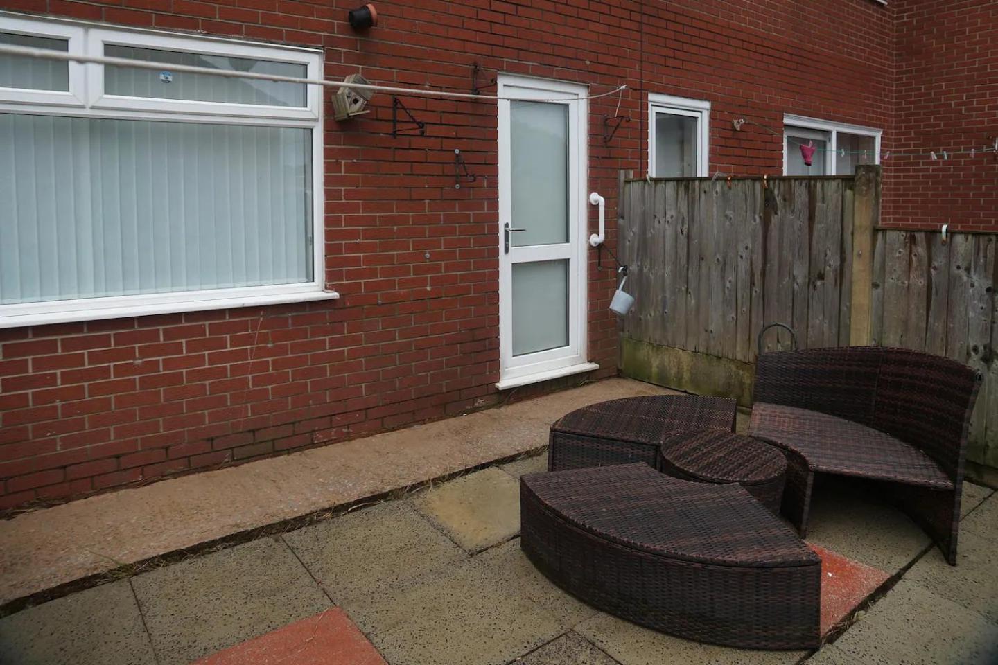 Cosy & Quiet House Close To Etihad And Centre