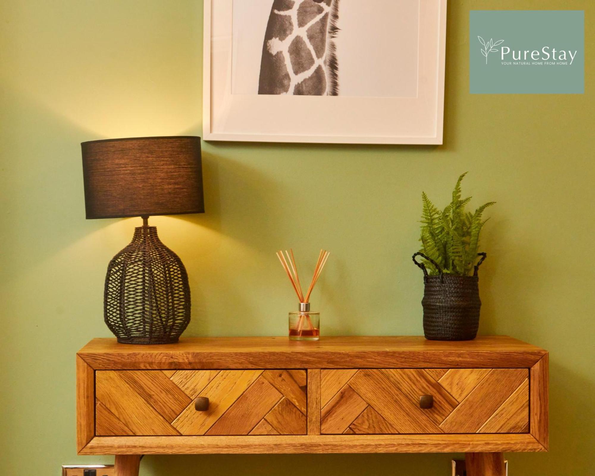 Holiday home Three Bedroom House By Purestay Short Lets & Serviced With Free Parking Manchester