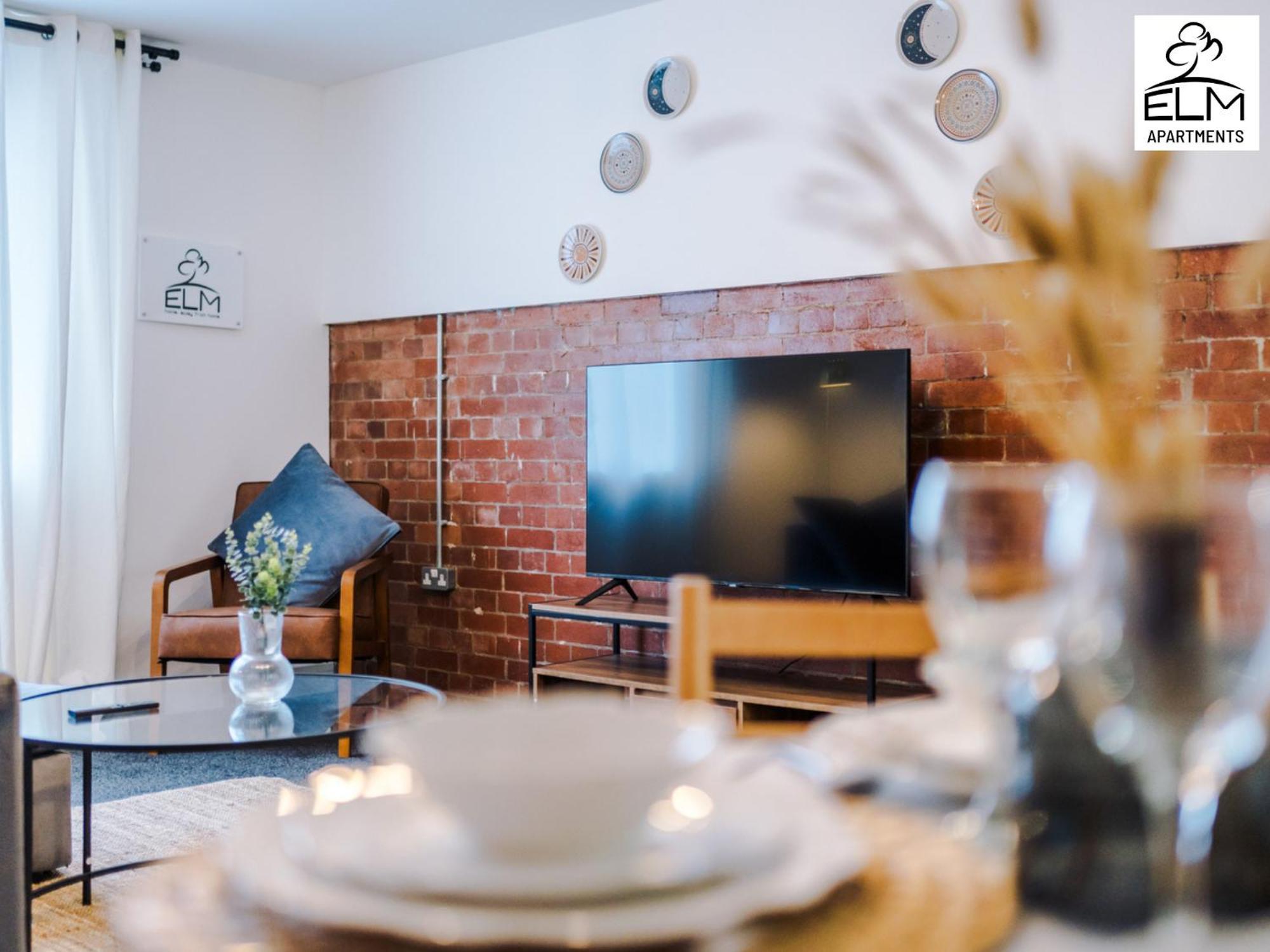 Apartment Elm , Collection Of Available Near Media , Free Parking Manchester