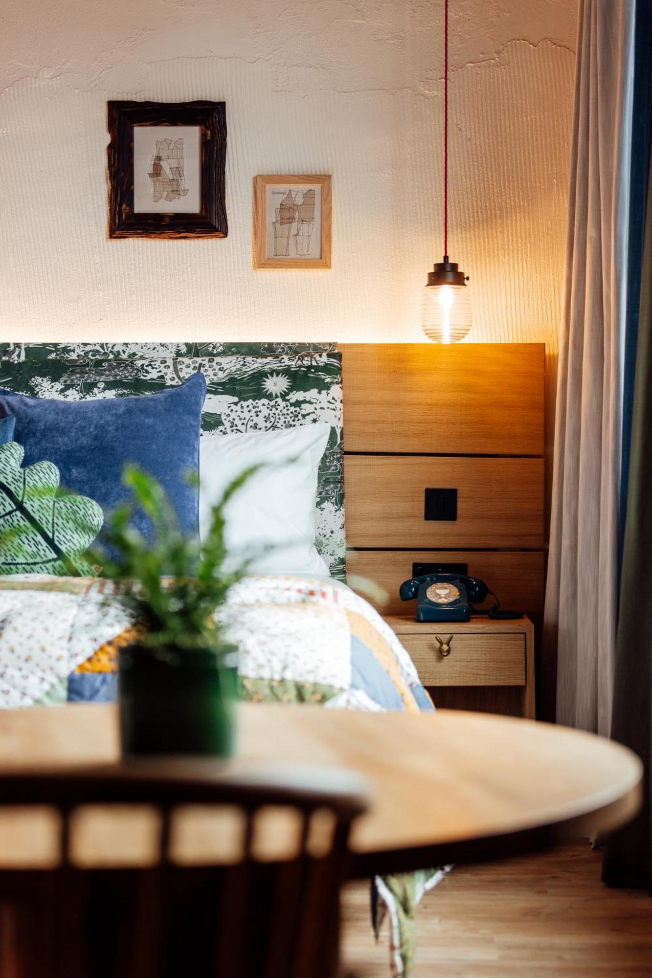 Treehouse Hotel 4*