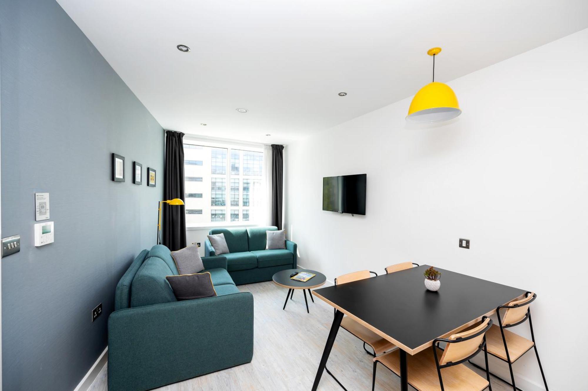 Staycity Piccadilly 4*