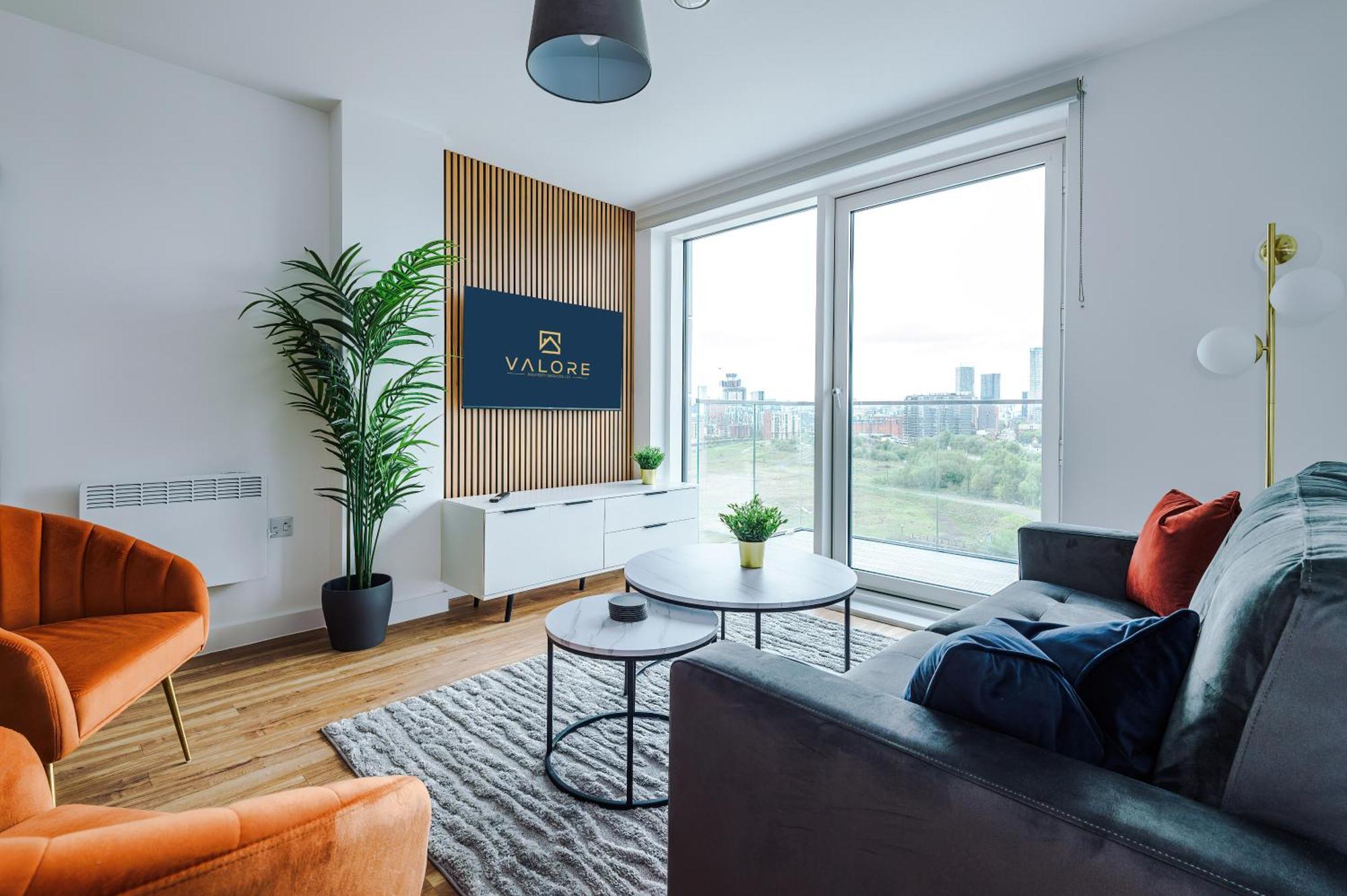 Parking - Lastmindeals - 2bed Manchester