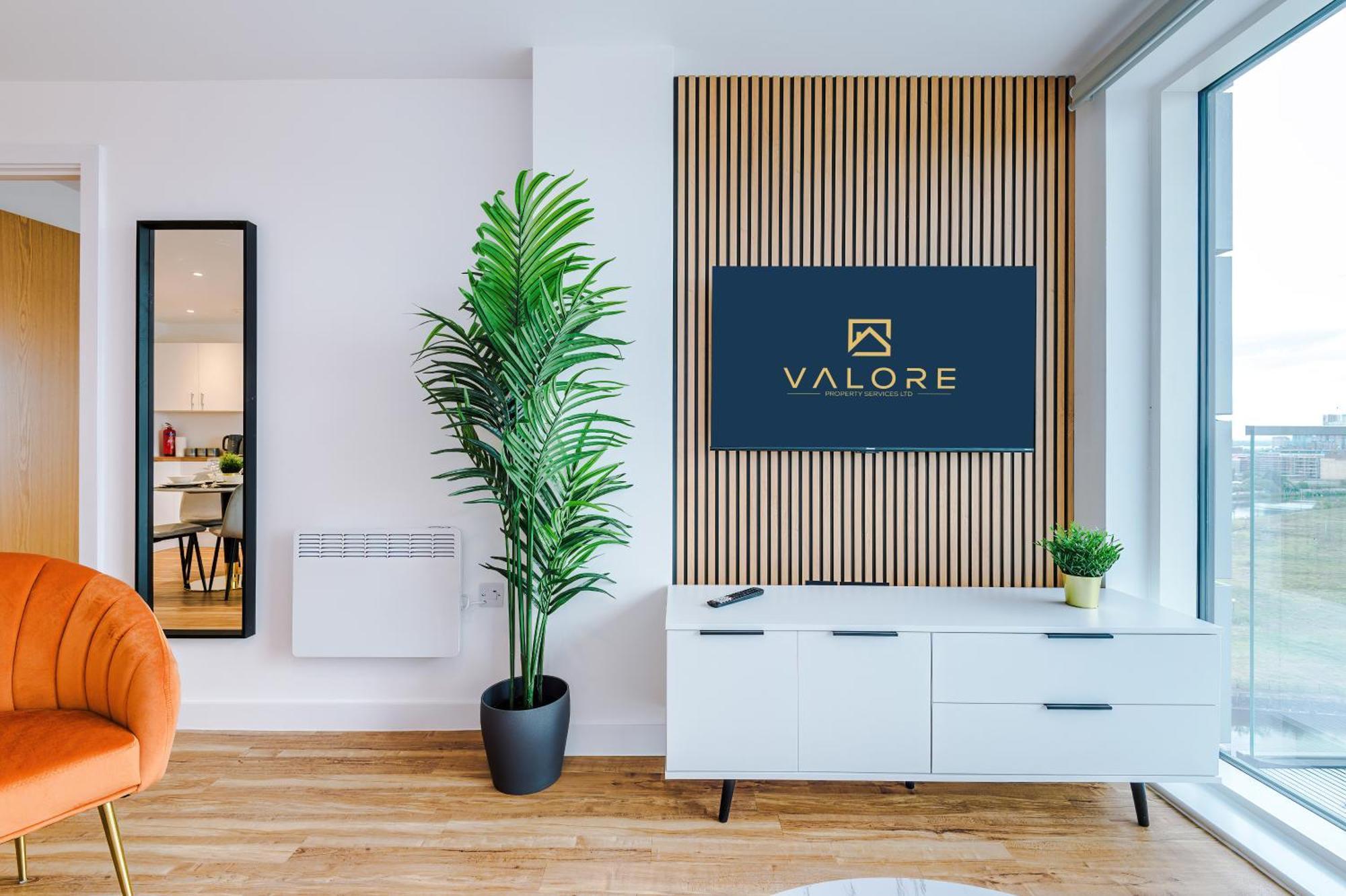 Parking - Lastmindeals - 2bed Apartment Manchester