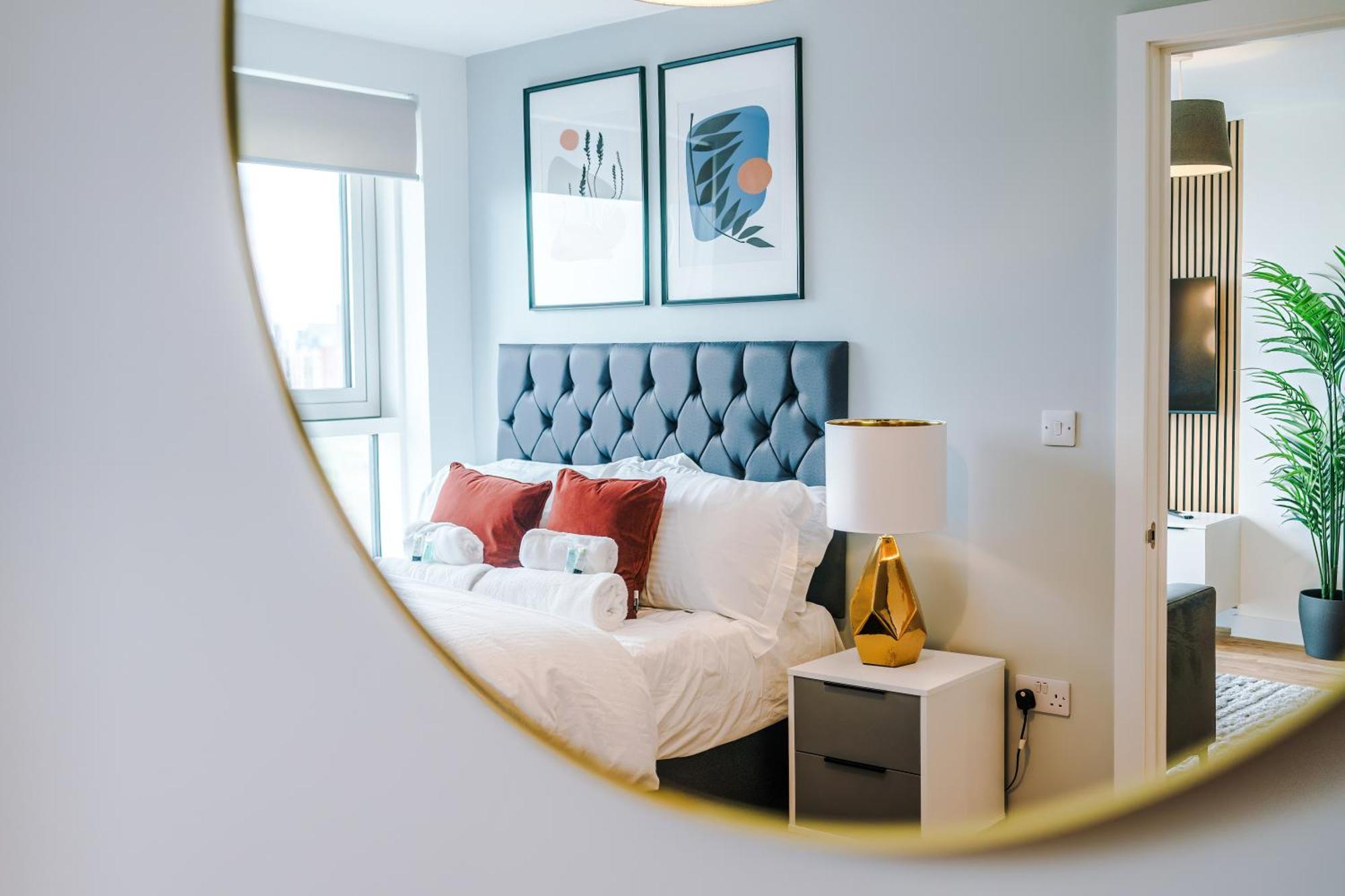 Apartment Parking - Lastmindeals - 2bed Manchester