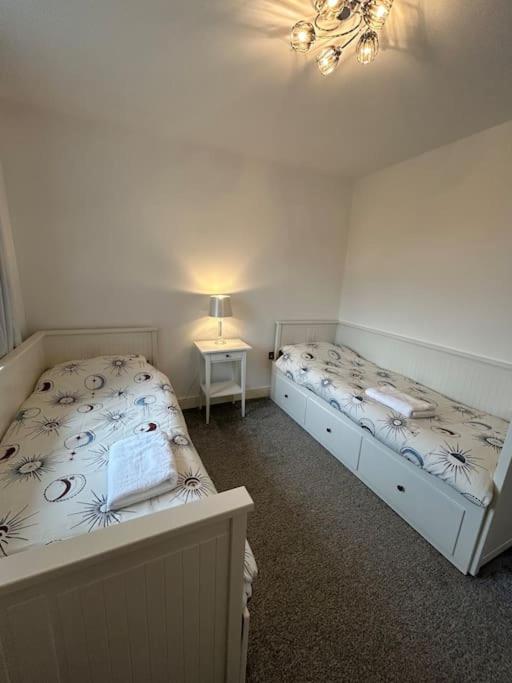 3-bedroom House Close To Centre