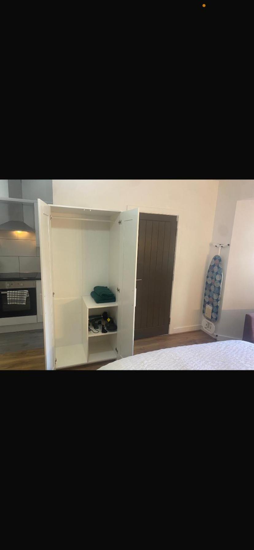 Park View Apartment *