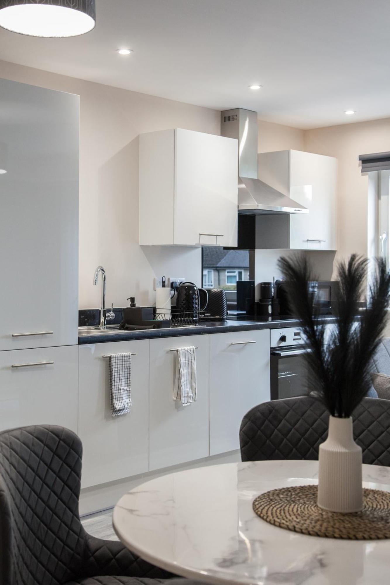 Modern 2bd In Apartment Manchester