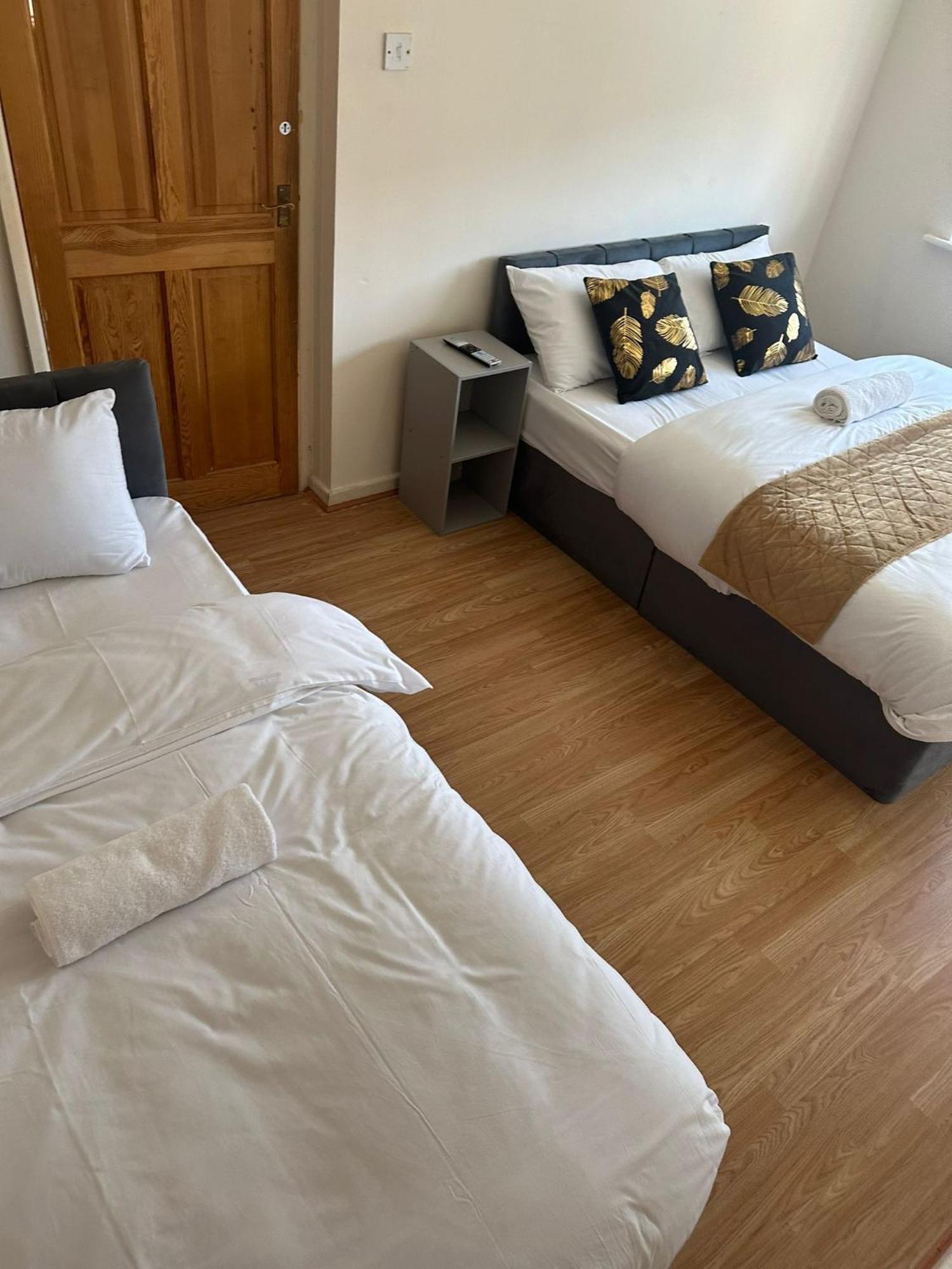 3 Bedroom Close To Stadium And Coop Live Manchester
