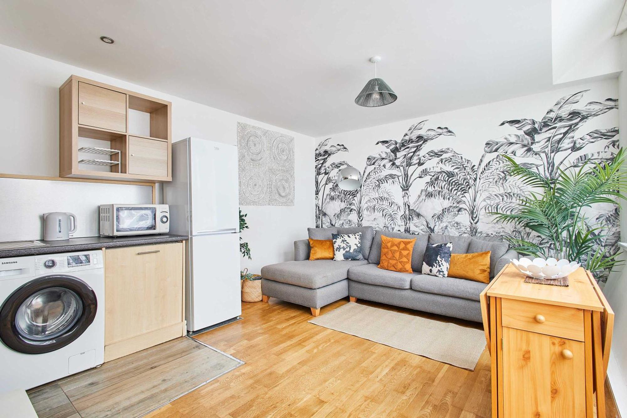 Host & - 007 Apartment