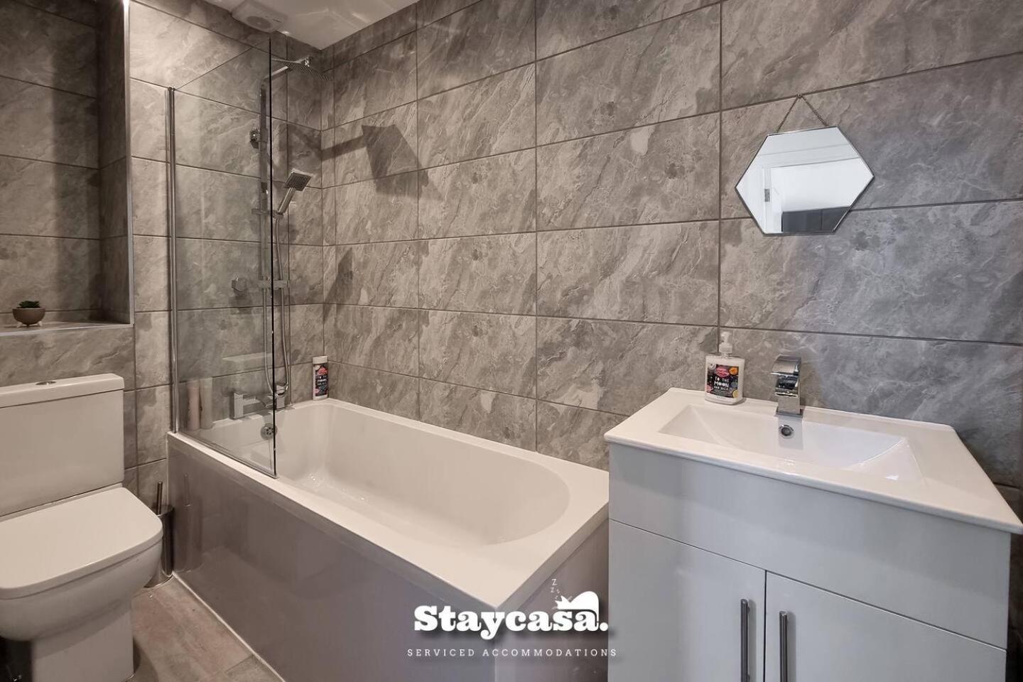 Noor Garden Co-Living - Private Room Self-Cater Manchester
