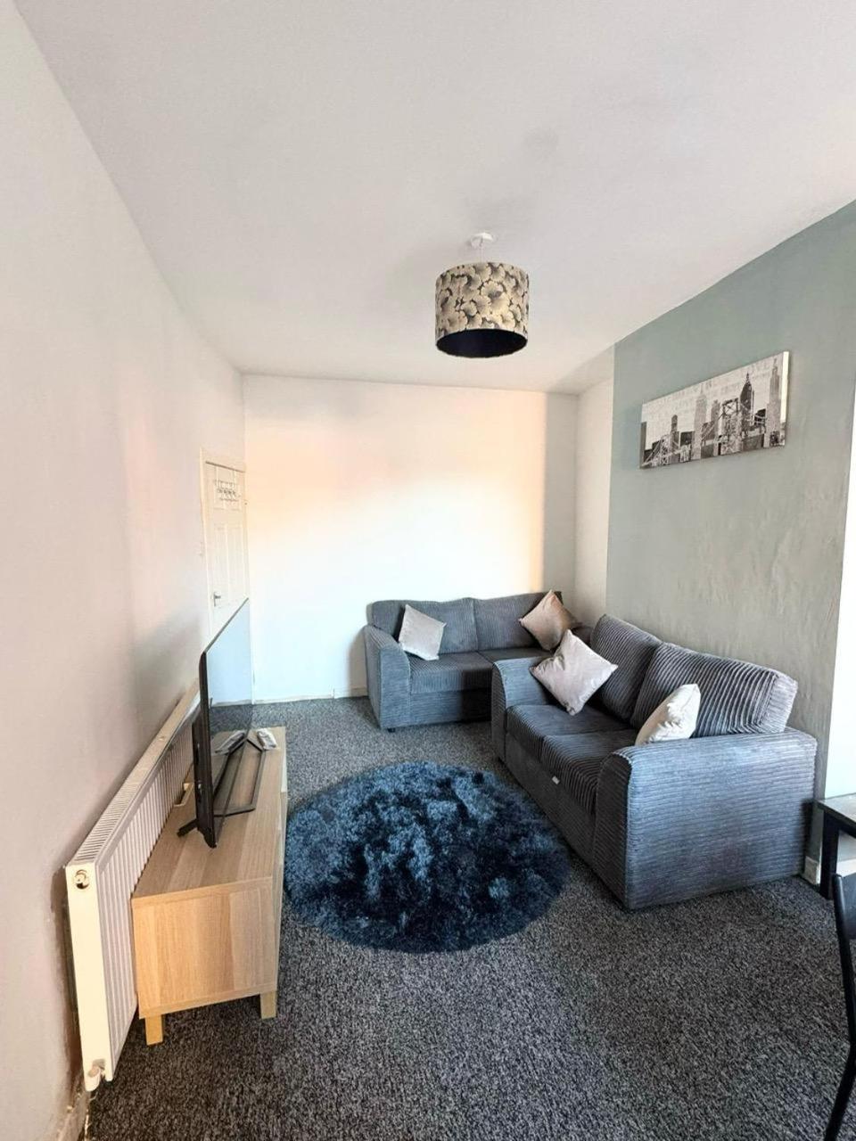 Modern Cozy 1 Homestay Manchester