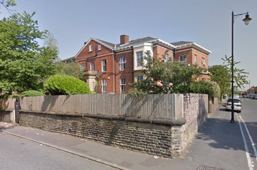 Queens Guest house Manchester