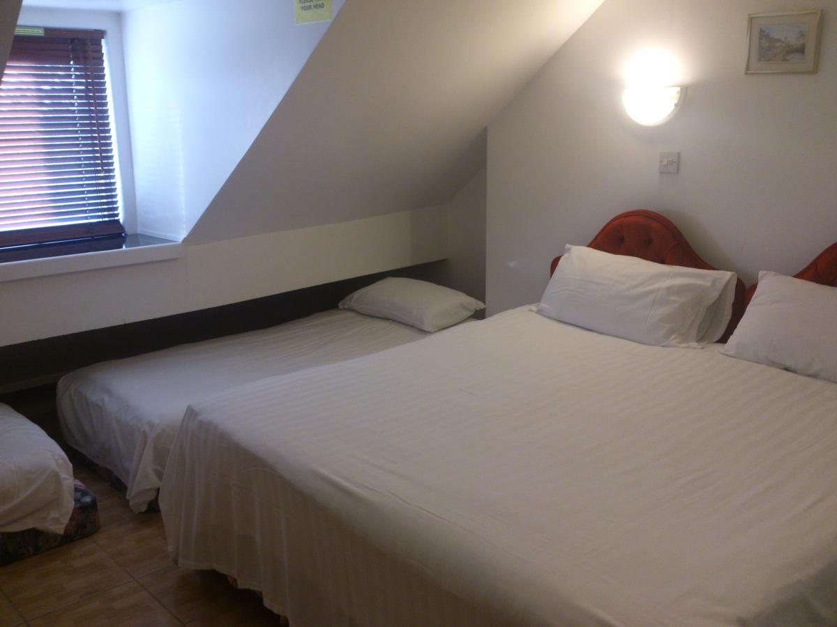 Elton Bank 3* Manchester