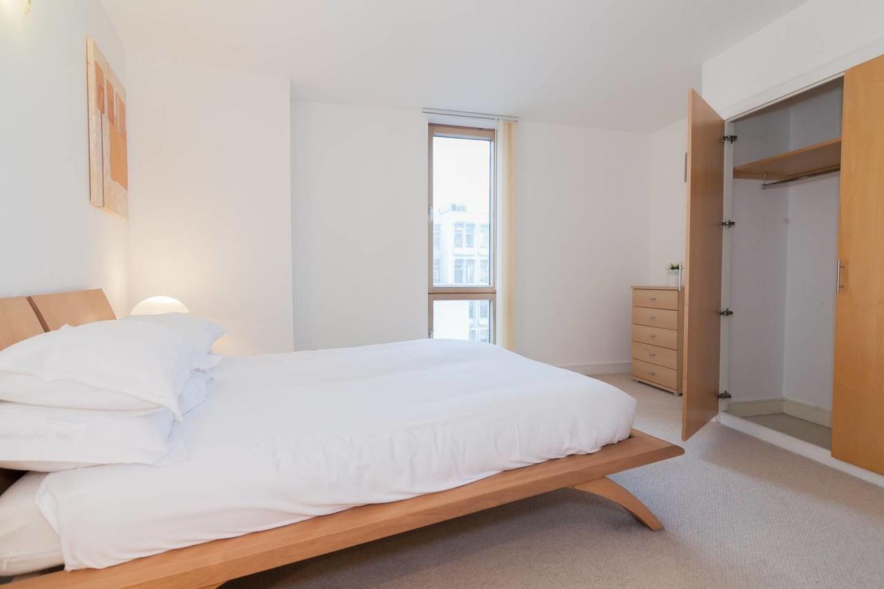 Modern 2br Flat In Apartment Manchester