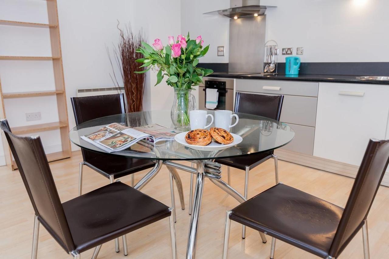 Apartment Modern 2br Flat In *