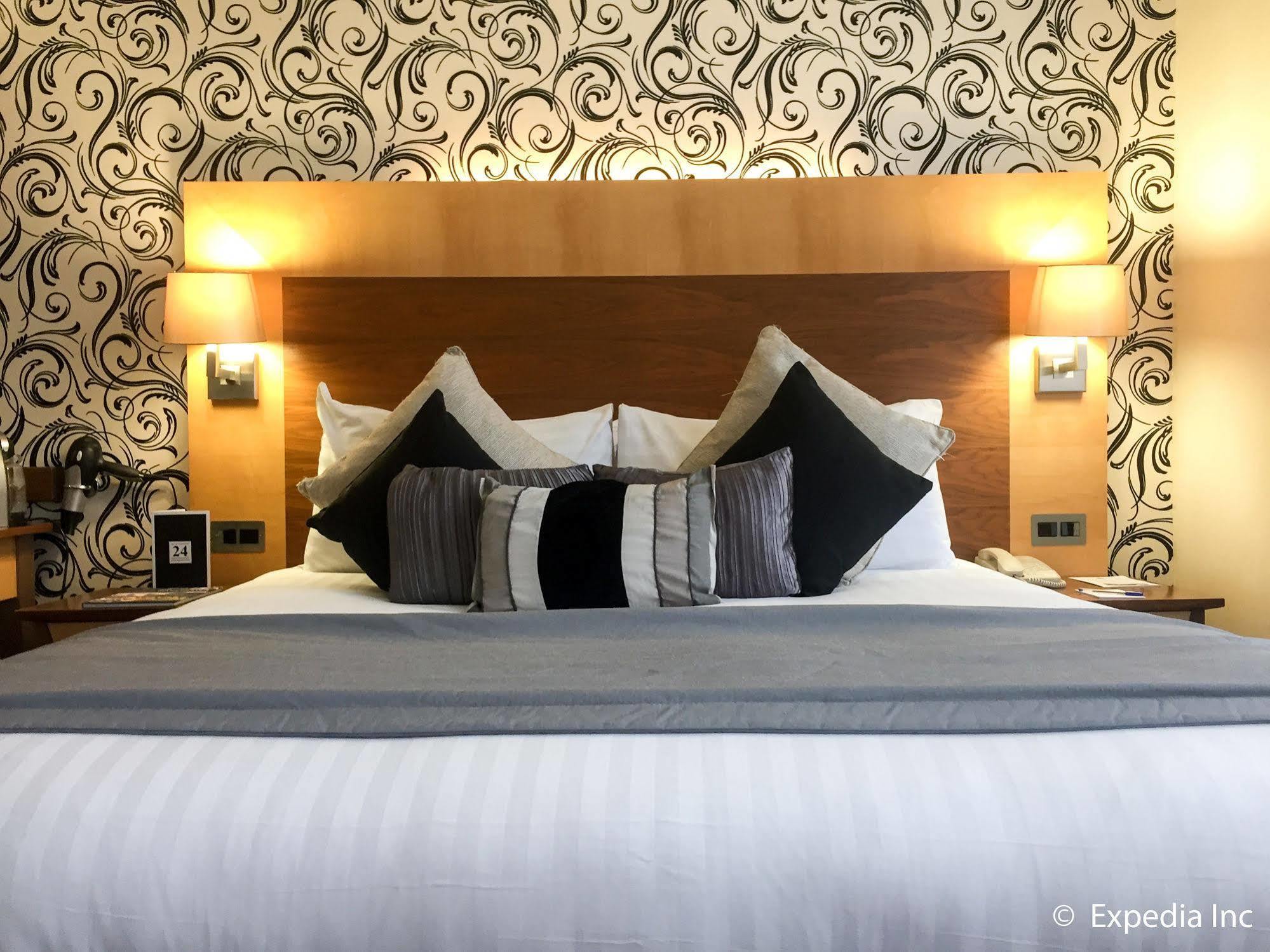 The Alan Hotel