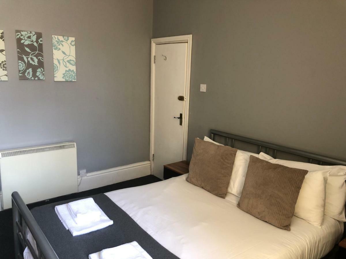 - Old Mms Guest house 3*