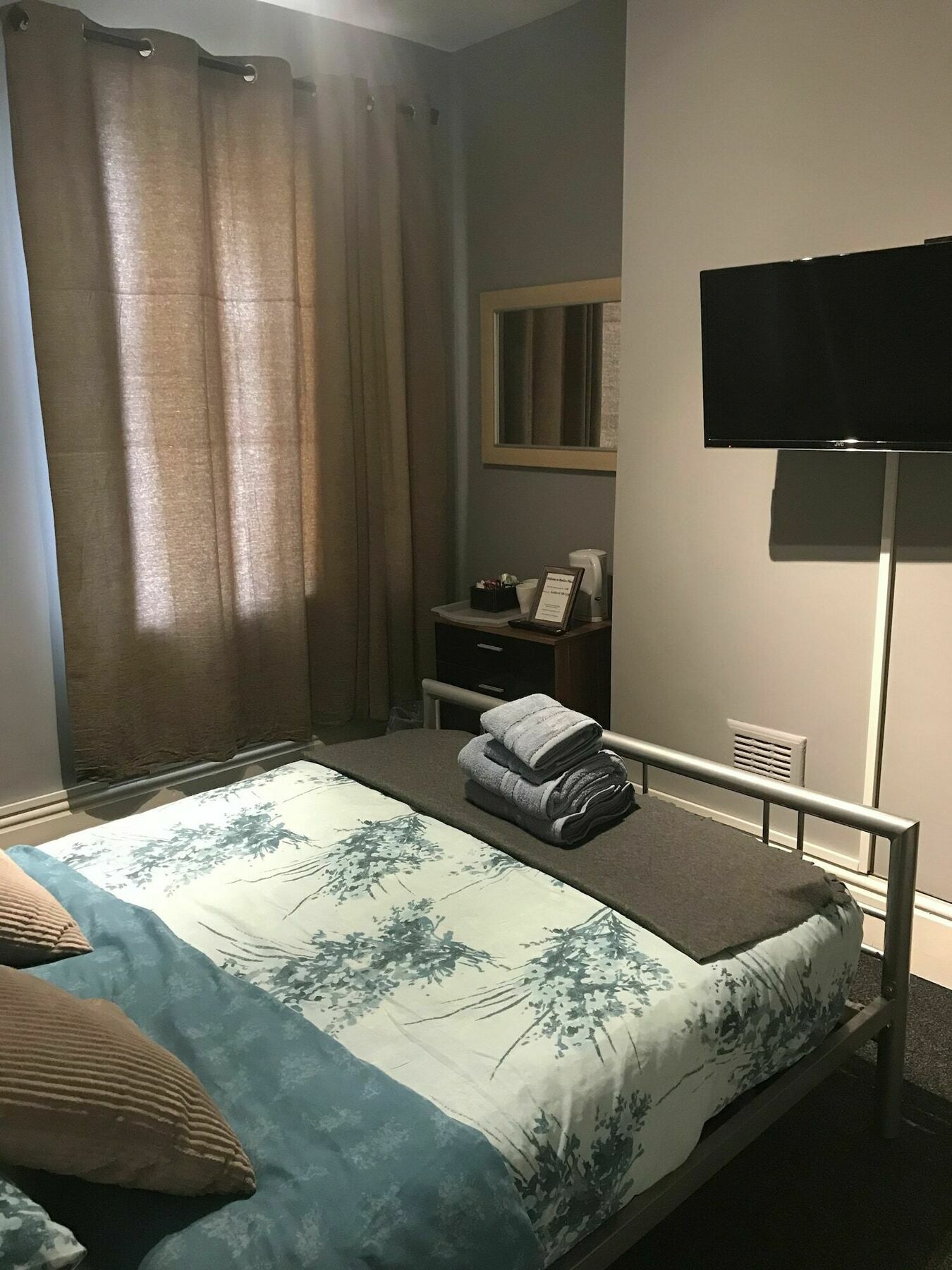 - Old Mms Guest house 3*