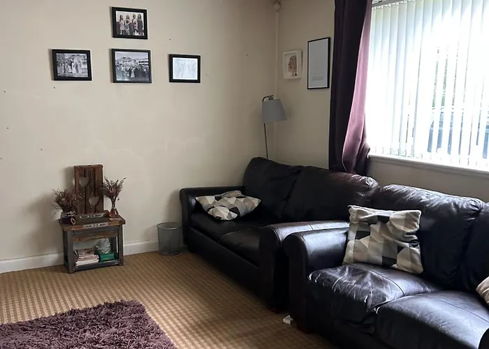 6Guests-Parking-Petsok-Familyfriendly-Garden
