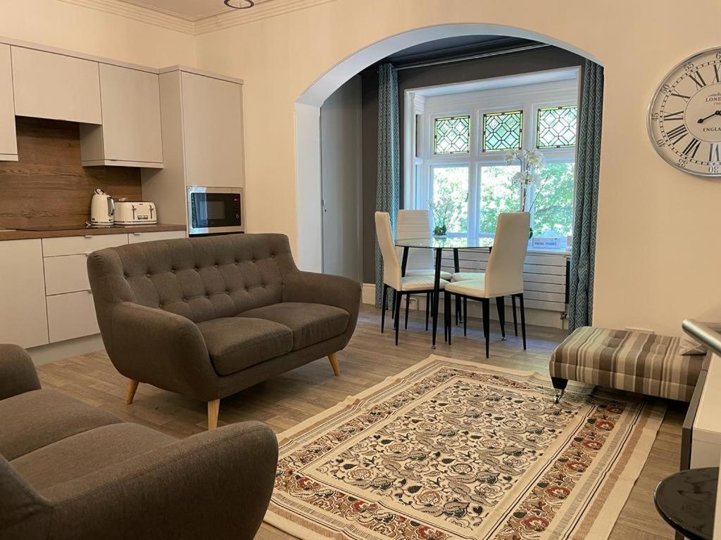 Mulberry House * Manchester