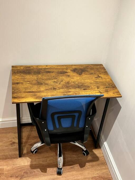 Spacious 1-bed In Stretford