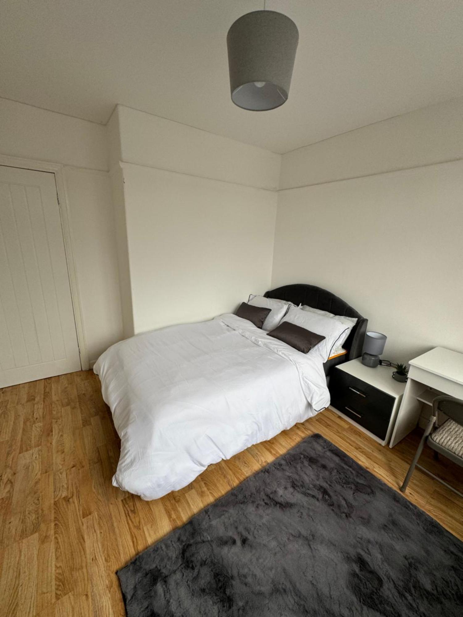 Elegant Estates Humble Abode 5 Homestay *